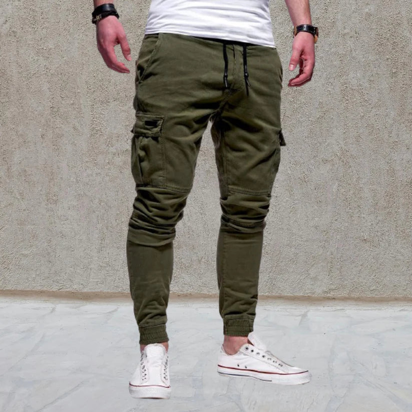 Daniel - Lässige Herrenhose mit aufgesetzten Taschen